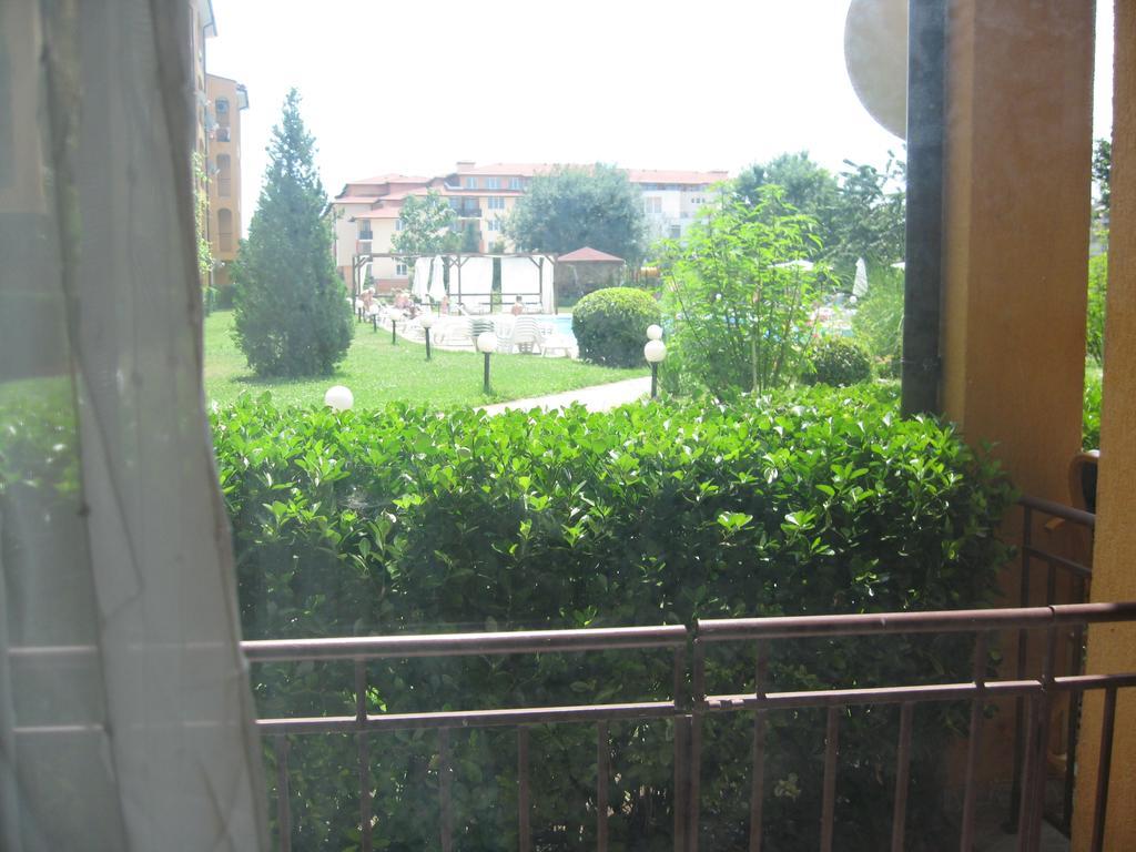 Chateau Aheloy Hotel Pomorie Luaran gambar